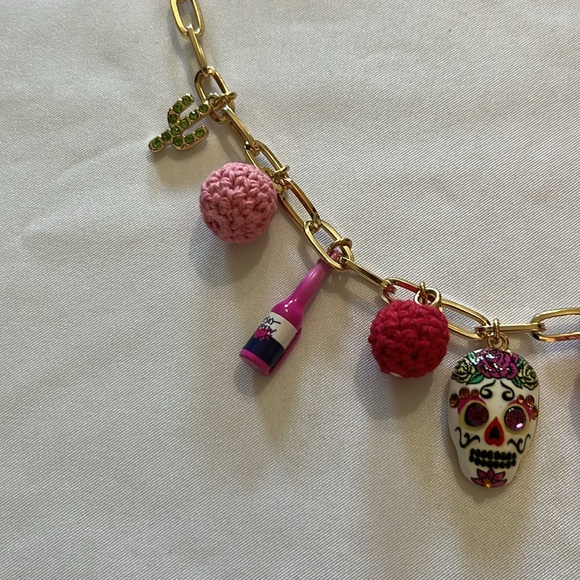 Betsey Johnson HOLA TO LOVE COWGIRL CHARM NECKLACE PINK NWT - Picture 5 of 8